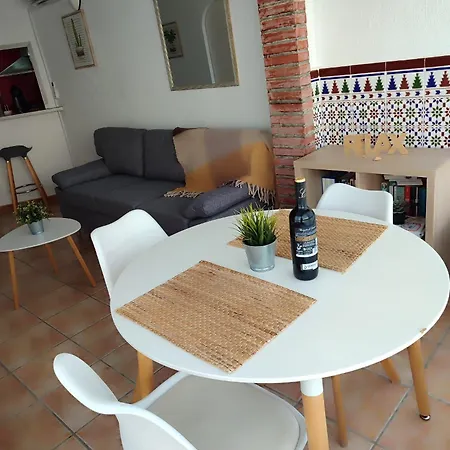 Lola's Appartement *